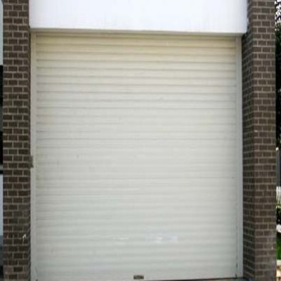 通州區(qū)安裝電動(dòng)卷簾門(mén)北京東關(guān)安裝電動(dòng)卷簾門(mén)更換電機(jī)